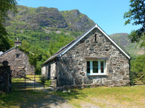 Gesail Barn and Farmhouse